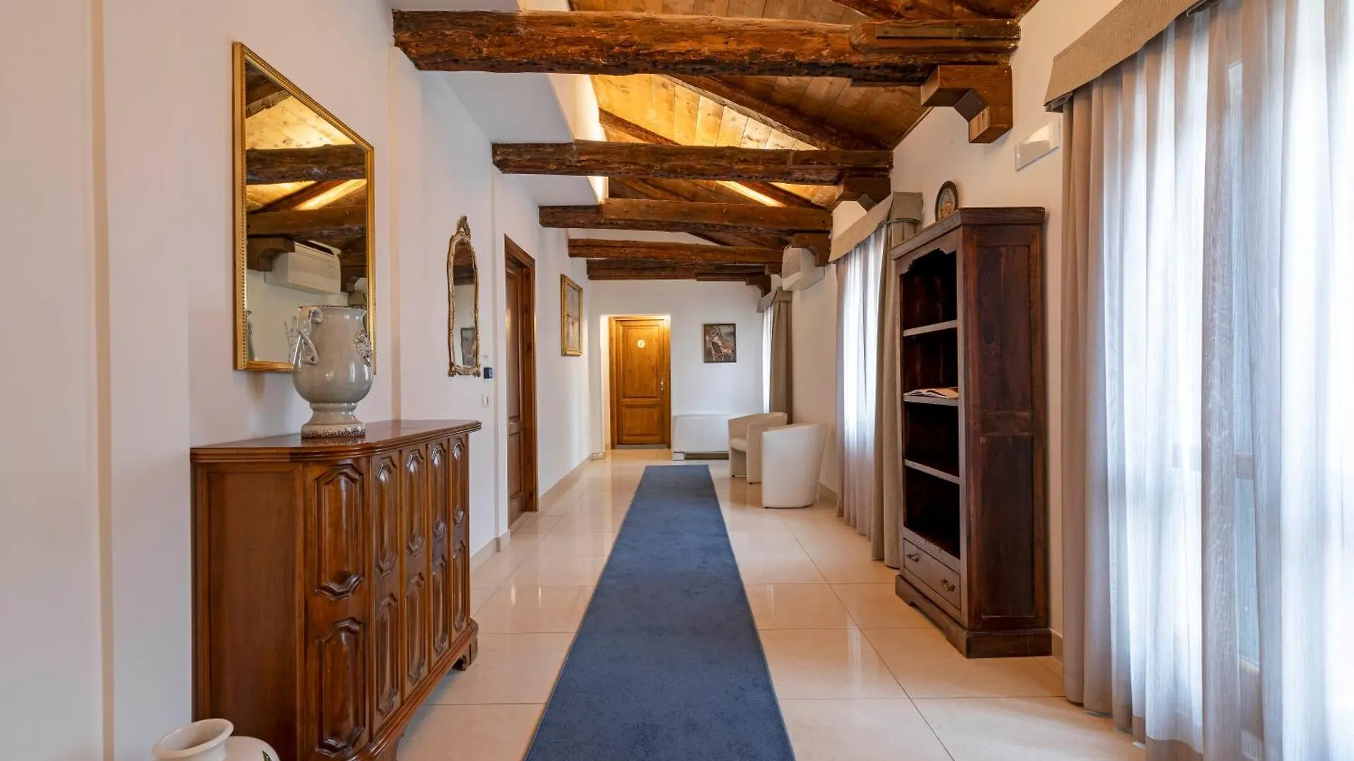 Vivaldi Suites R&R Venice 0*,