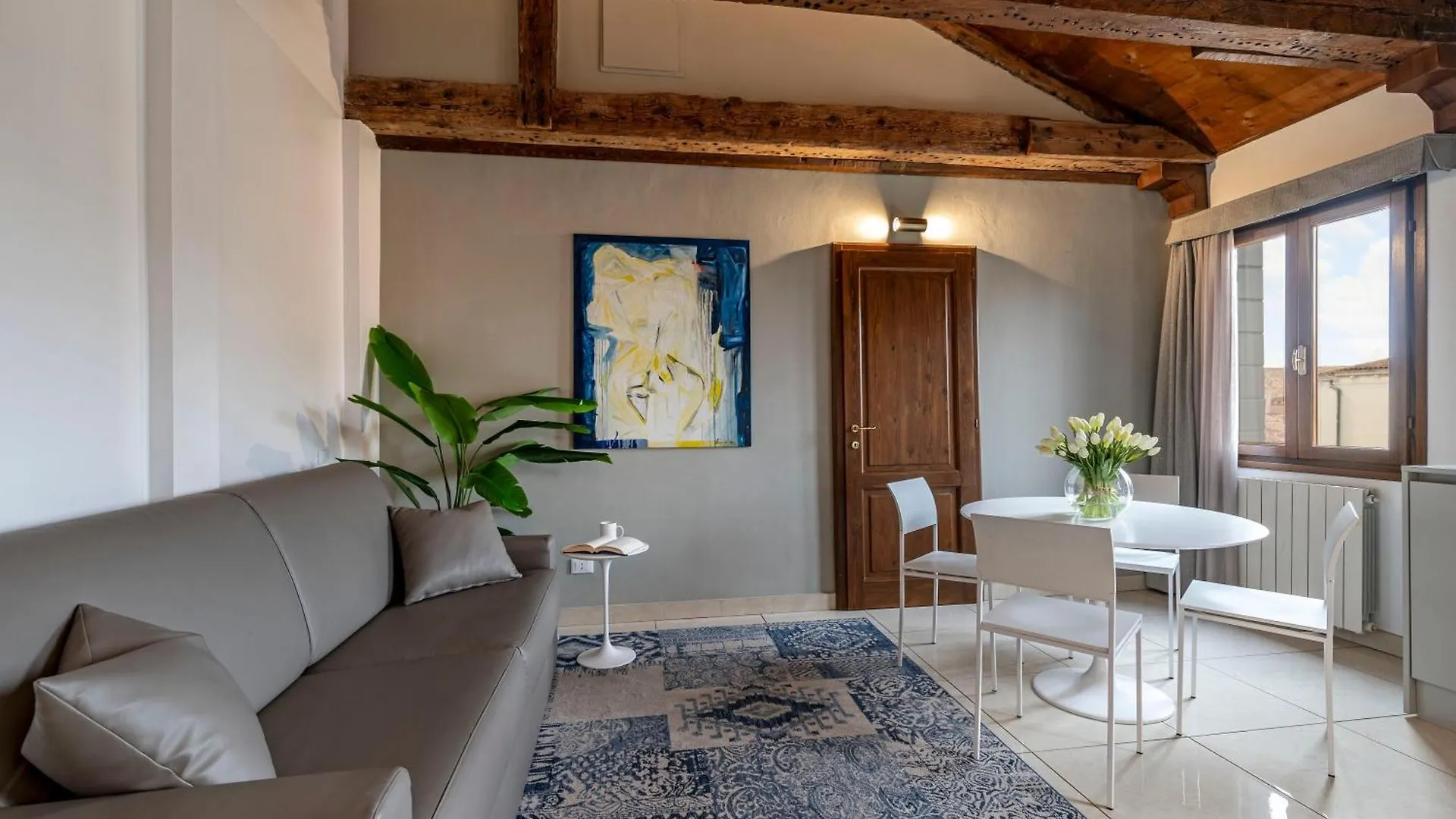 Vivaldi Suites R&R Venice Italy