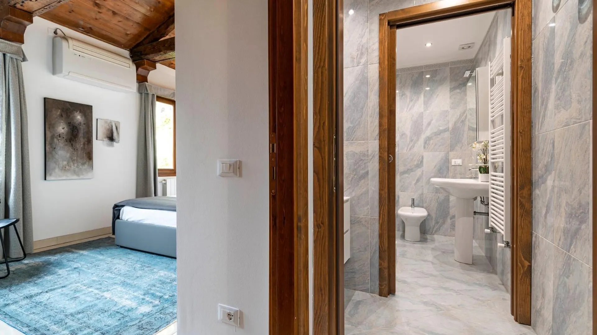 Vivaldi Suites R&R Venice 0*,  Italy