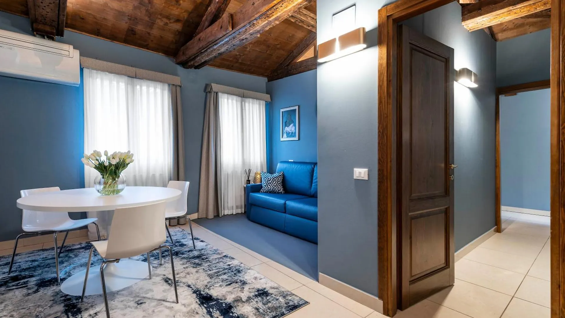 Vivaldi Suites R&R Venice Apartment