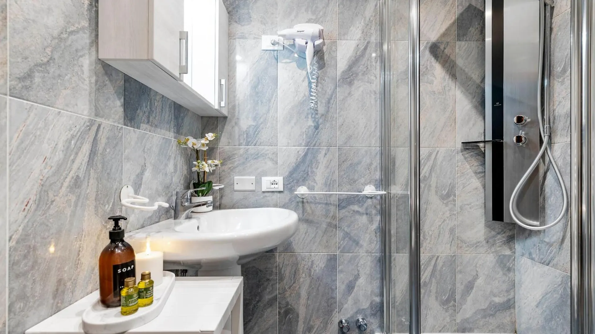 Vivaldi Suites R&R Venice Apartment